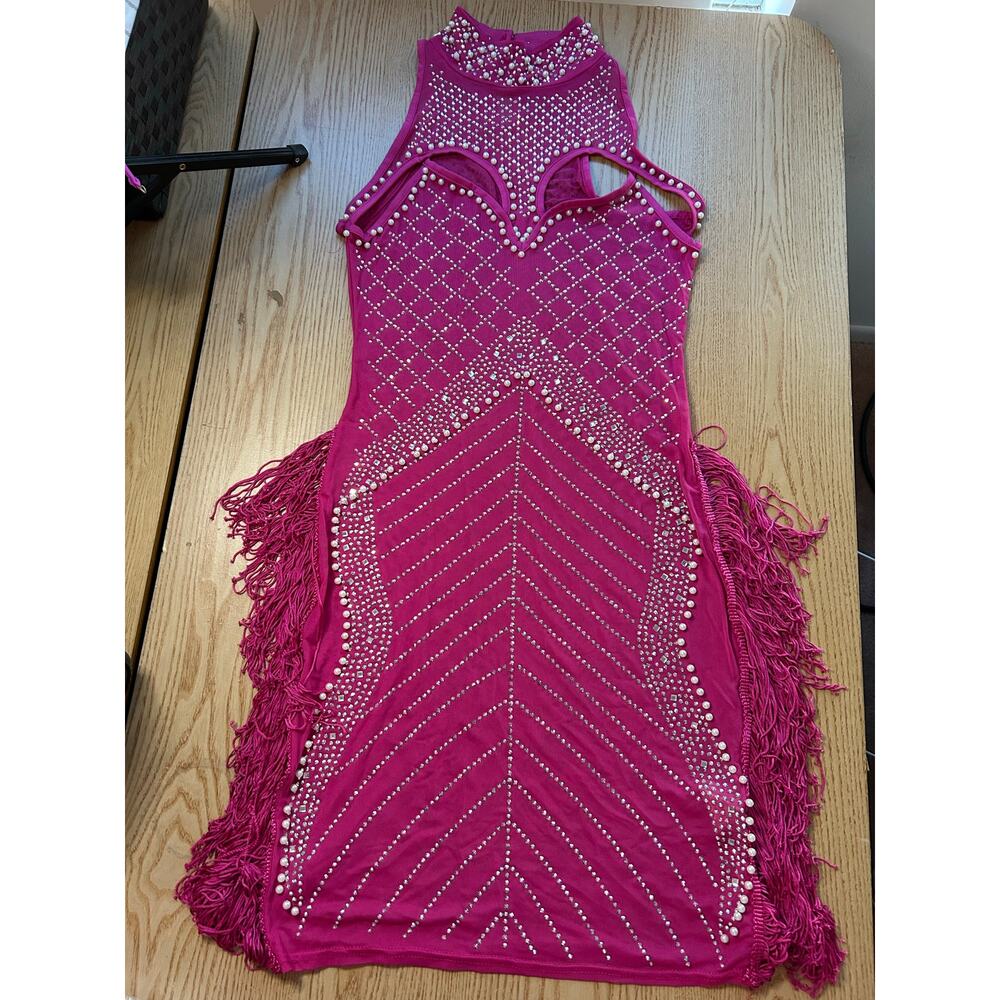 B30 New Women’s Studded Beaded Dress Fringes Stretchy Raspberry Small/Medium